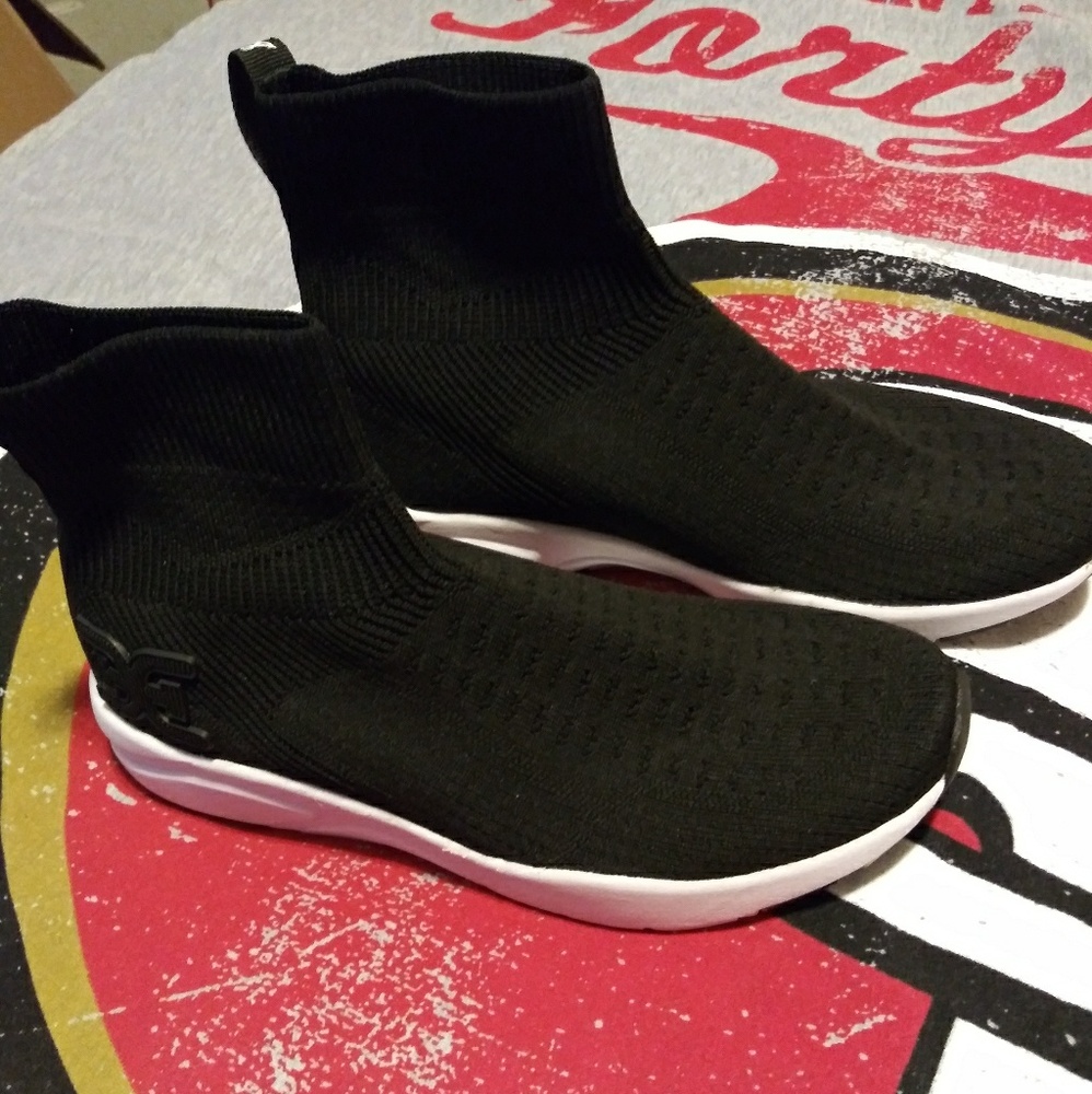 Womens shoes